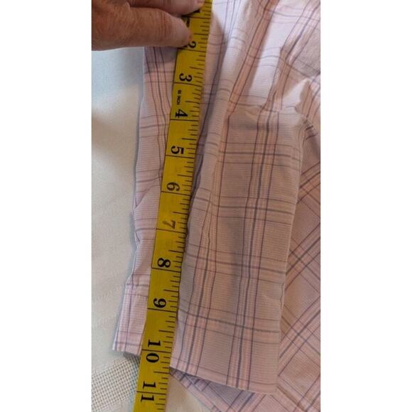 IZOD Shorts Womens 12 Pink Plaid Golf Performance Country Club Sports Athleisure - Picture 9 of 10